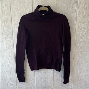 Athleta Flurry Seamless Turtleneck Top Clover Berry Maroon Athletic Top